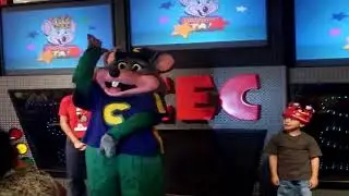 Chuck E. LIVE SHOW - Birthday Star 2009 - Studio C Version Widescreen
