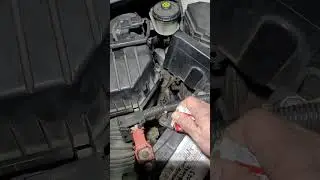 Como cambiar Sensor de Temperatura de Refrigerante del motor de un Honda civic ?
