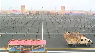 انا الجيش قائدا والشعب ثارا والأرض الخالده نعم أنا مصر