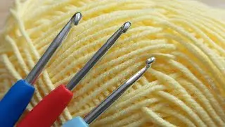 SUPER EASY CROCHET Pattern For Beginners! (2 Row Rep) Crochet Stitch For Baby Blanket, Bag & Scarf