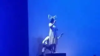 Sia: Nostalgic For The Present Tour Bird Set Free Atlanta