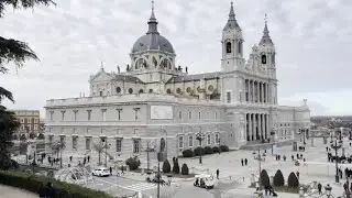 Join Michael Kourosh as he explores the vibrant city of Madrid! 🇪🇸✨
