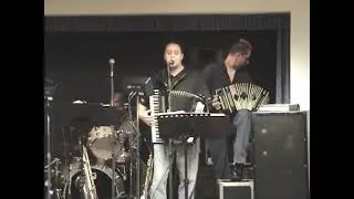 Change Of Pace - Conn Weissenberger Hall 2006 - Moonlight.