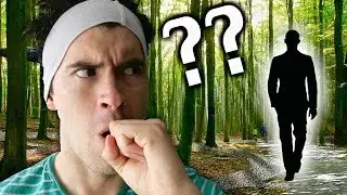 Algo Extra&ntilde;o Pasa En El Bosque... !!