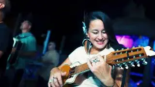 Diez Mil Lagrimas  -  Yangas