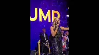 Lara Trump just sang 