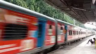 Vaigai Super Fast Express Crossing At Chrompet
