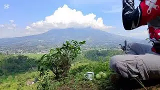 Pemandangan gunung Cikurai dari gunung satriya #nature #pegunungan #pemandangan #fyp #hutan
