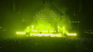 Queens of the Stone Age - Regular John