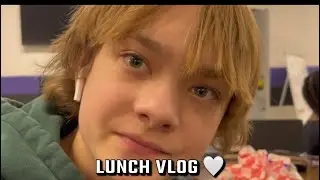 Lunch Vlog Ft. The Lunch Table