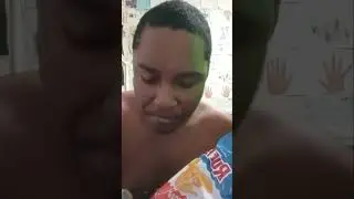 Keishaun Haynes Is Going To Eat Potato Chips Cheddar & Sour Cream Flavored With His Lips For Today..