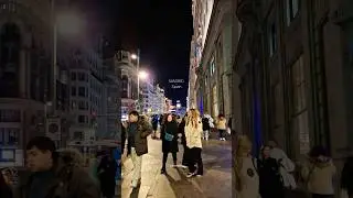 📍MADRID 🇪🇸 Nightlife in the Capital City of Spain 🌃 World's Most Beautiful Cities #night #city #walk