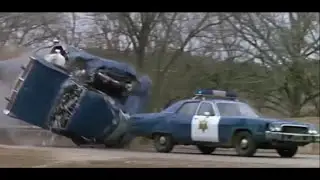 Classic '70s Mopar squad car chase action pt 2