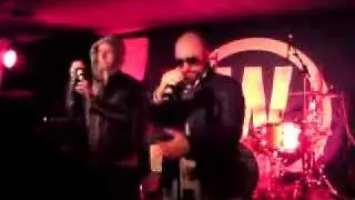 The Wong Boys - live 2 (at Riamuf)