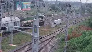 EMD Beautiful Acceleration Hear Fantastic Sound LP checking Brakes 😇😇🤩18/10/20