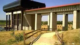 Ascenseur funiculaire de Strépy Thieu