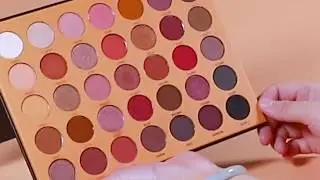 IMAGIC COSMETICS ELEGANT BLACK 35 COLORS EYESHAODOW PALETTE - EY-325｜WHAT IT'S LIKE