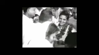 Sri Anandamayi Ma ~ Guru Strota