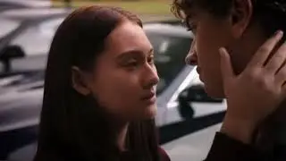 Belly and Jeremiah _ The Summer I Turned Pretty season 2 kiss scene