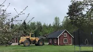 Volvo BM L 180 C flyttar hus