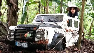 Girl Mechanic Restores Child's Damaged Land Rover SUV in 2 Days
