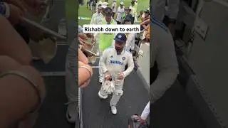 Rishabh pant emotional #rishabpant  #rishabhpant #emotional #signature #fame #autographs #celebrity