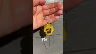 Learn how to make real flower resin jewelry | Full tutorial available | Pansy flower