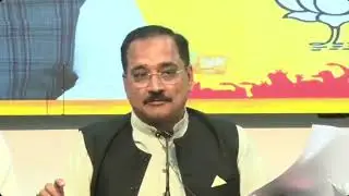 State President Shri Virendra Sachdeva and LOP Shri Ramvir Singh Bidhuri are addressing a Press Conf