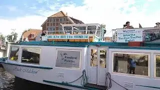 Kleine Flottenparade an der Drehbrücke Malchow