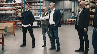 HV71 bes&ouml;kte EAB i Sm&aring;landsstenar