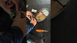Outdoor Die Cast LED Emergency LightWith Battery Back Up