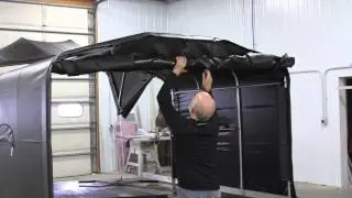 Открытие задней двери вашего прицепа SnoCaps