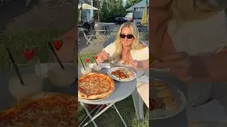 Vankleek Hill Vineyard is serving up delicious wine and pizza #ottawa #ottawalife #ottawafood