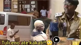 Full figure akatambi kakano omwana aleese obuzibu tuli eno ate kakati bwino afulumye  babano