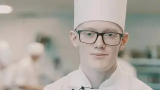 YUM - Karmsund vgs Presentasjon Restaurant  og matfag