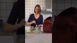 Take your snacks in leak-proof bags