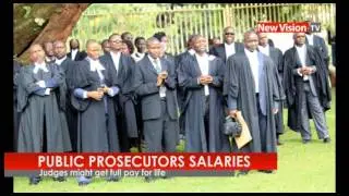 Public prosecutors and their salaries