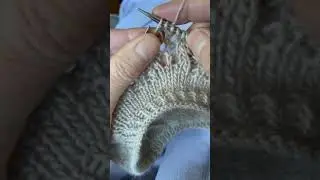 #Knitting Lace & Cables