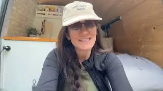 Hi! Welcome to my solo traveling - empty nest adventures!