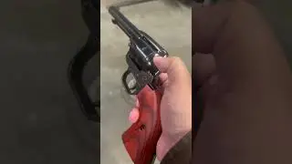 Shooting The Heritage Rough Rider .22 #firearmshistory #edc #revolver #22lr