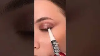 Brown Bronze Makeup Tutorial🤎 #eyemakeup #makeuptutorial #makeup #makeuphacks #youtubeshorts #shorts