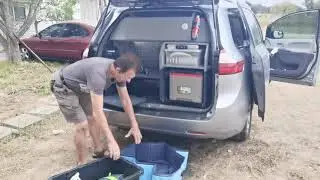 DIY Toyota sienna AWD Adventure minivan Stealth Camper conversion. 4 days, $234 cheap inexpensive.