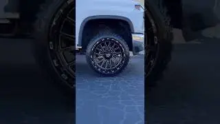Chevy 2500HD🐼 sitting on 24x12 TIS 547BM wrapped with 35x12.50 rubber🛞 DM 📩 us to get your build