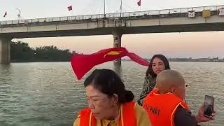 LỄ CẦU SIÊU - PHÓNG SINH- THẢ HOA ĐĂNG TRÊN SÔNG THẠCH HÃN - QUẢNG TRỊ( Đầu Năm2026/01/01)