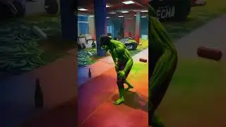 What if Hulk became a boxer?