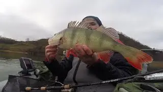 P&ecirc;che &agrave; la verticale : le plomb palette en float tube n&deg;19 partie 2/3 | GoPro HD