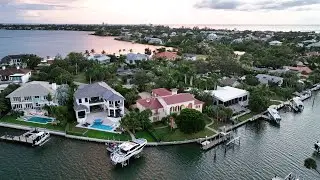 Luxury Living in Freeling Dr. Sarasota