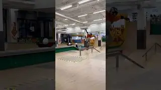 Kickflip fs boardslide shuvit out #kickflip #boardslide #skate