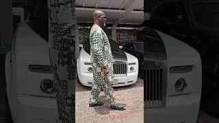 Senator Dino Melaye shows of is car garage #dinomelaye #nigeria