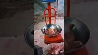 Full speed chicken cutting